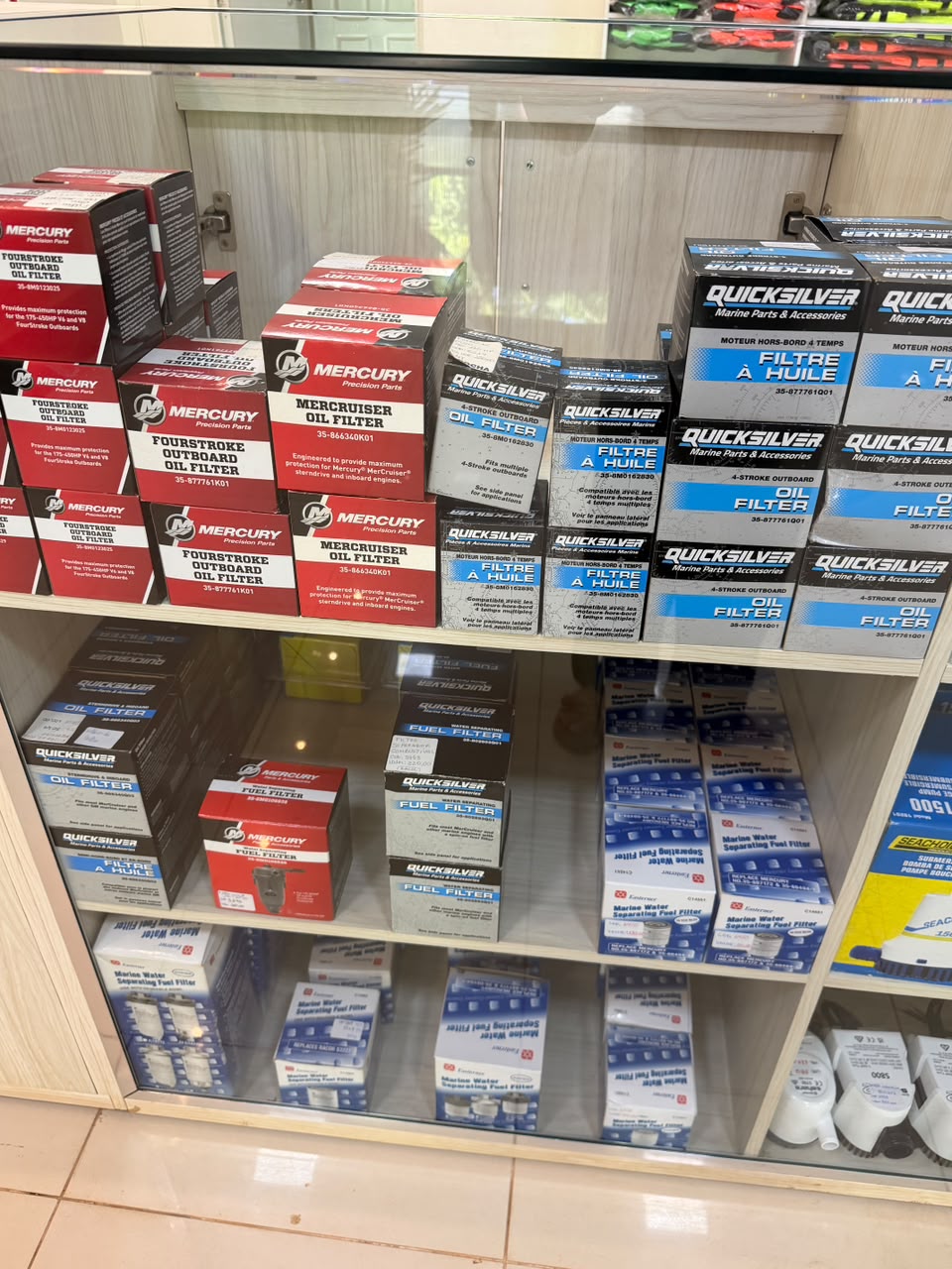 Filtros e peças para motores náuticos